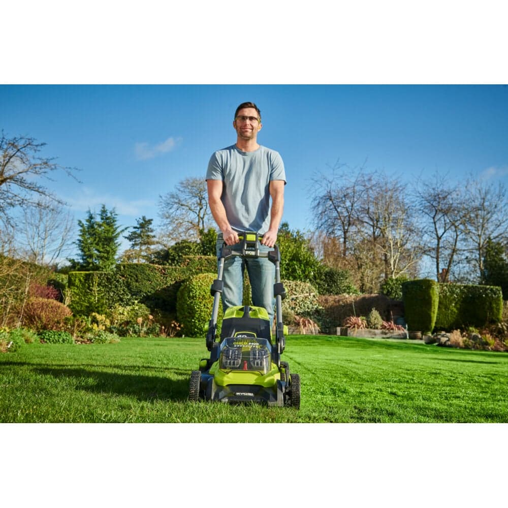 Бесщеточная газонокосилка Ryobi ONE+ RY18LMX40B-0 5133005479 — фото 12