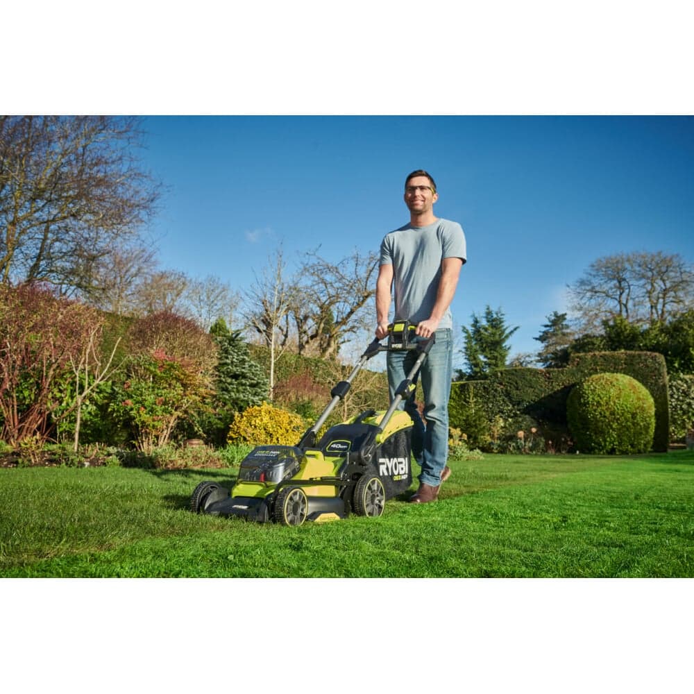Бесщеточная газонокосилка Ryobi ONE+ RY18LMX40B-0 5133005479 — фото 13