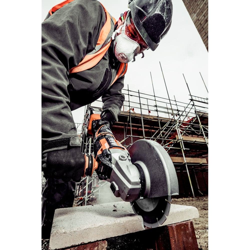 Бесщеточная углошлифовальная машина AEG BEWS18-230BL-0 4935459735 — фото 3
