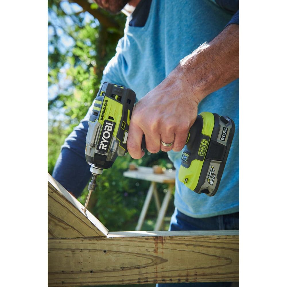 Импульсный бесщеточный винтоверт Ryobi ONE+ R18IDBL-0 без аккумулятора в комплекте 5133002662 — фото 5
