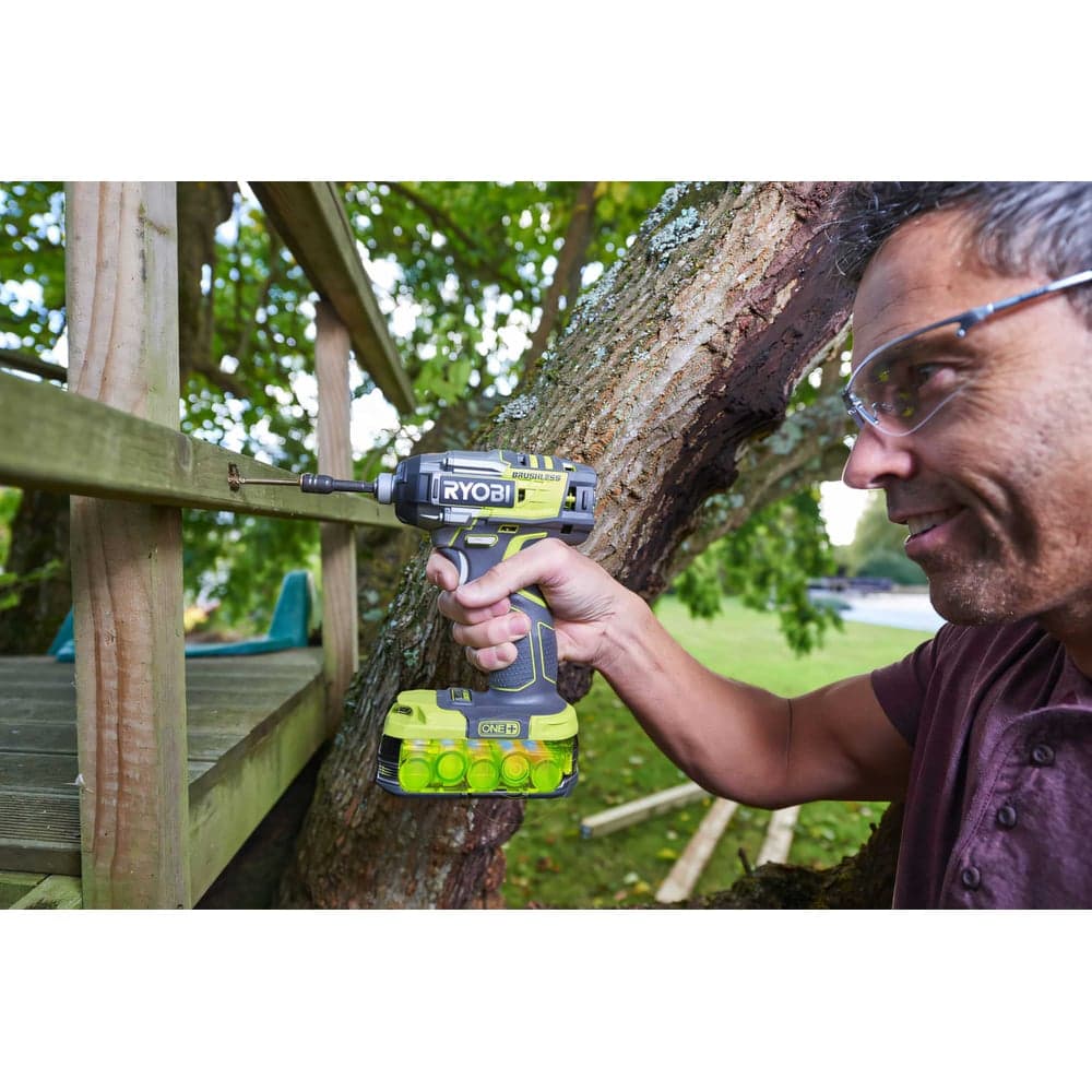 Импульсный бесщеточный винтоверт Ryobi ONE+ R18IDBL-0 без аккумулятора в комплекте 5133002662 — фото 13